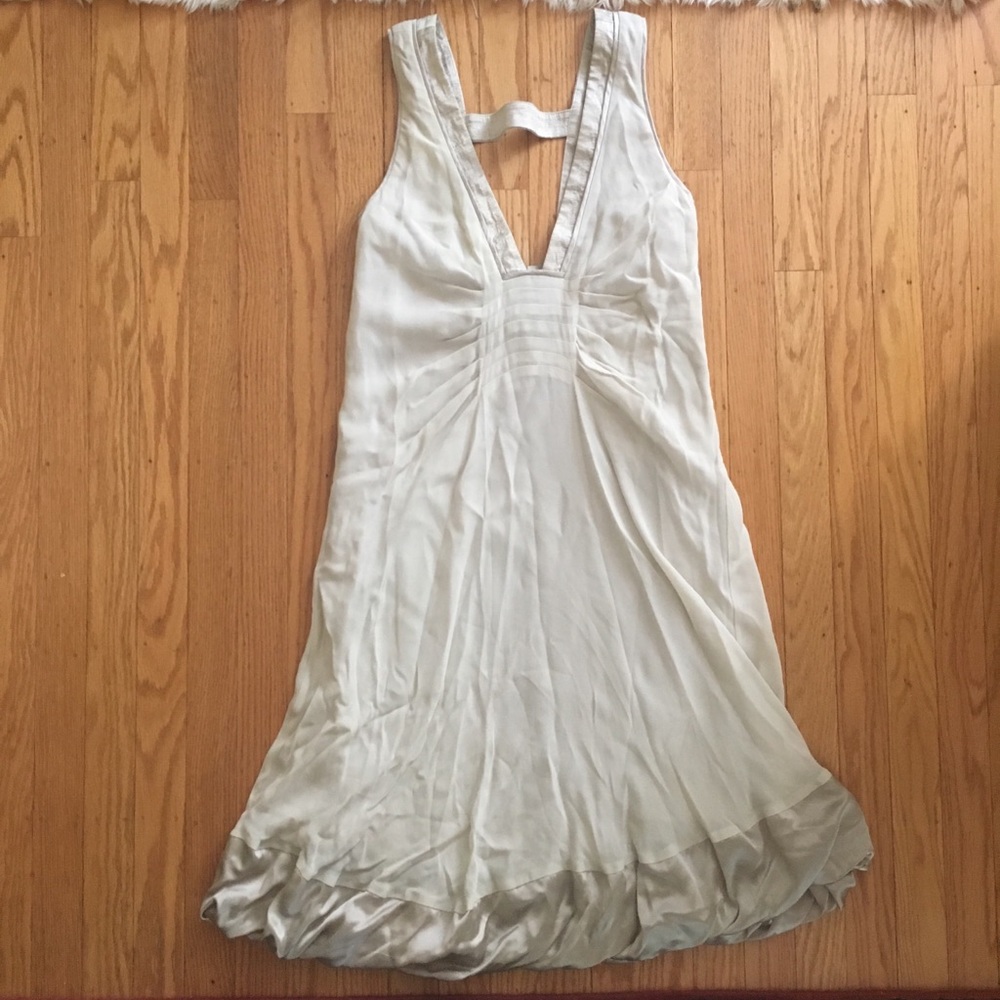 Beautiful Nicole Miller dress!